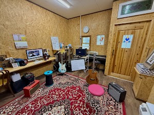 7丁目ギター教室 福岡南校 place picture
